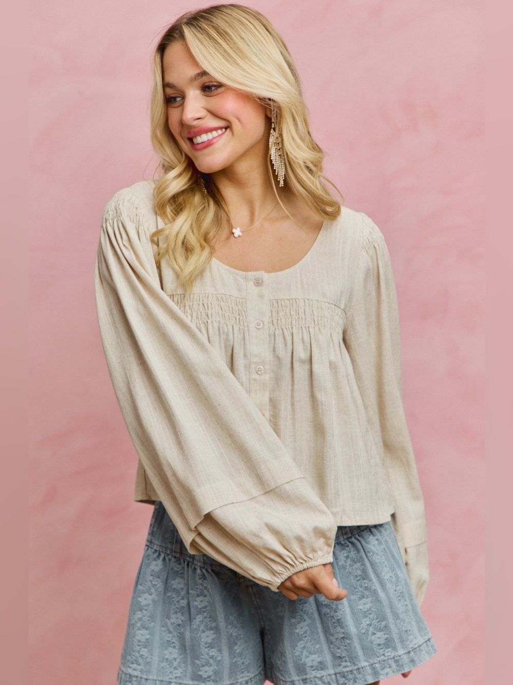 SO ME Linen Blend Woven Long Sleeve With Smocking Top - Picture 13 of 16